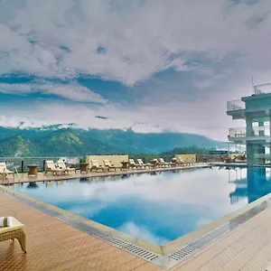 Vibe & 5*, Munnar India