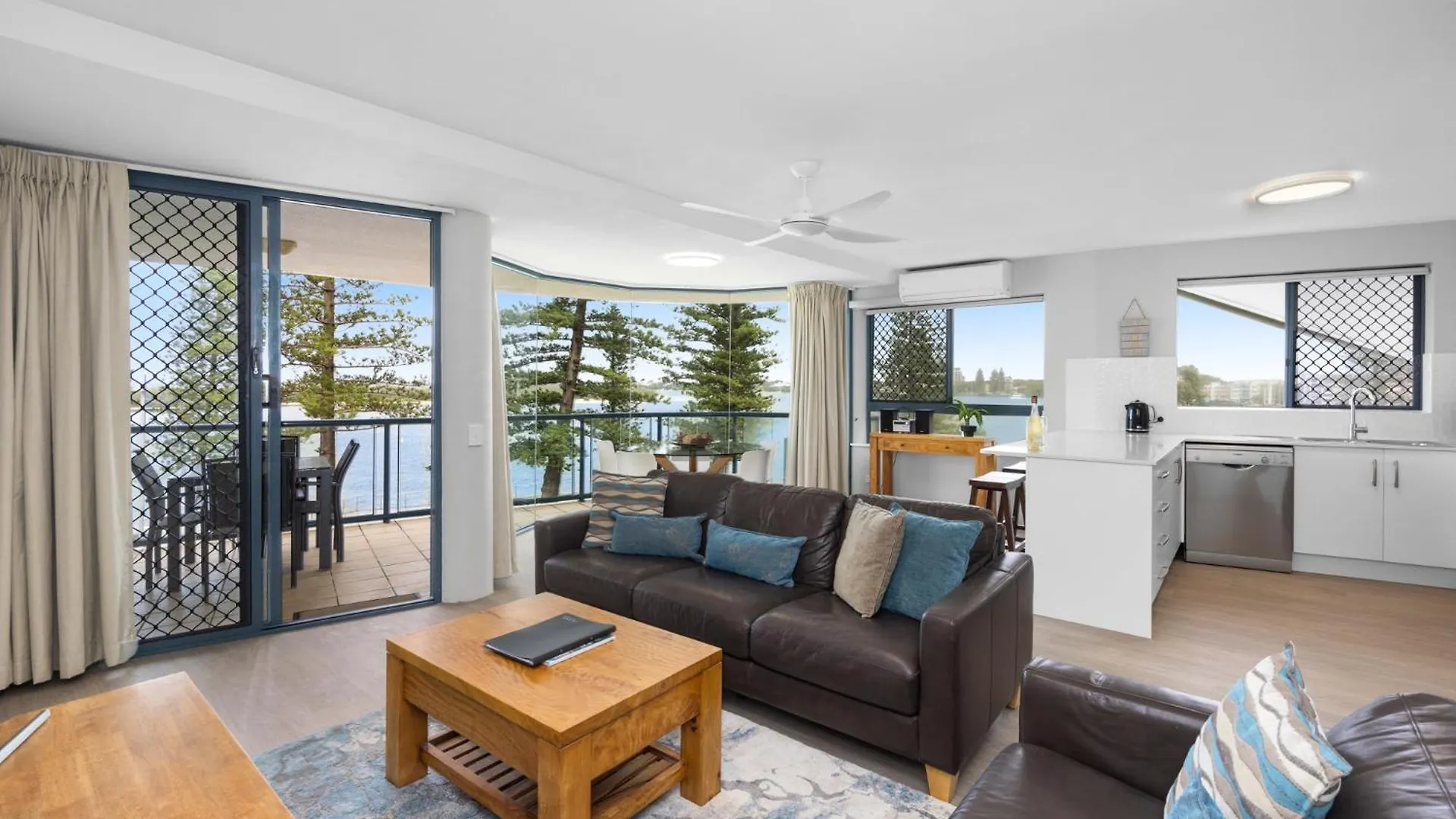 Cerulean Apartments Caloundra 4*,