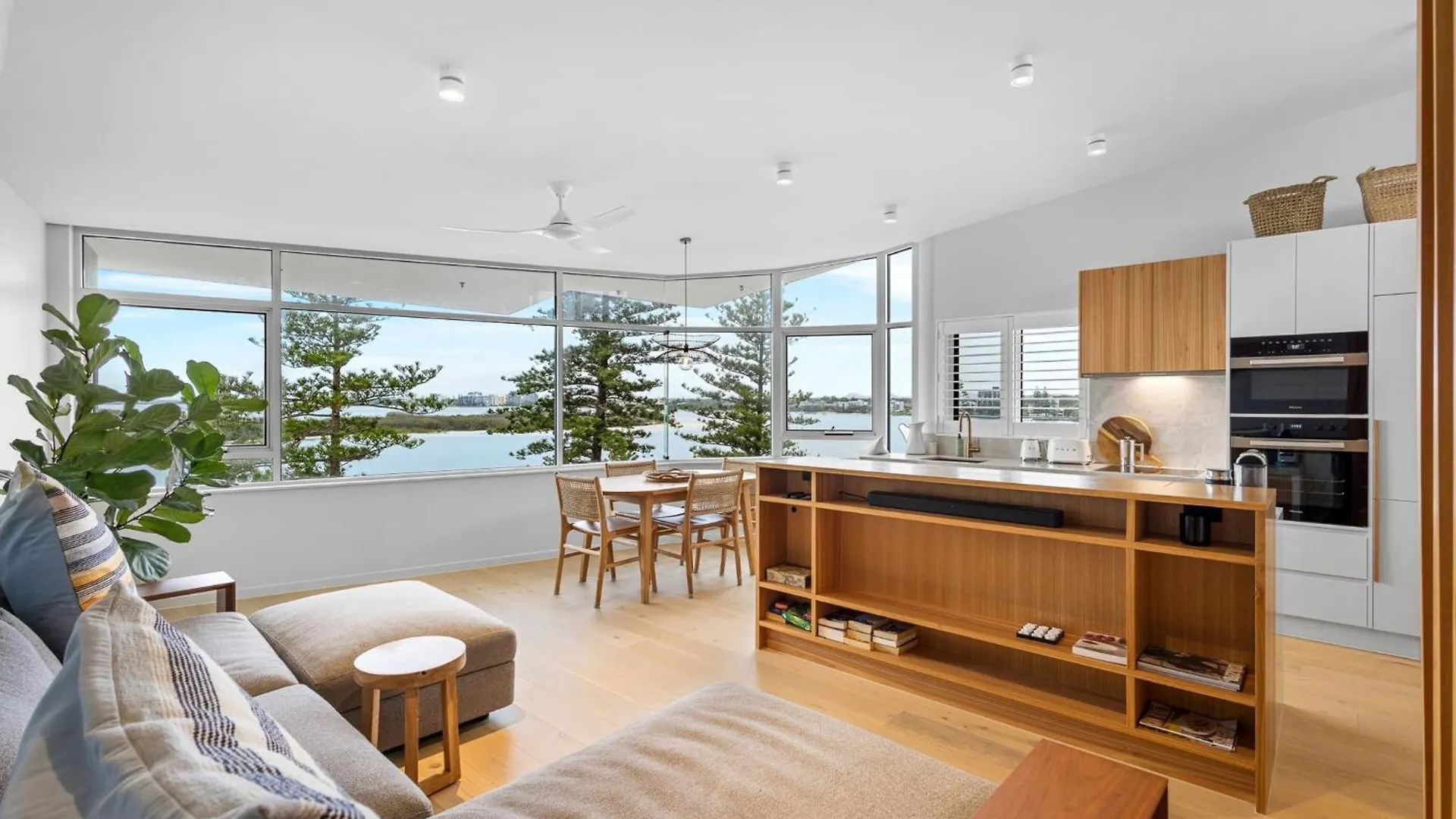 Cerulean Apartments Caloundra 4*,  Australia