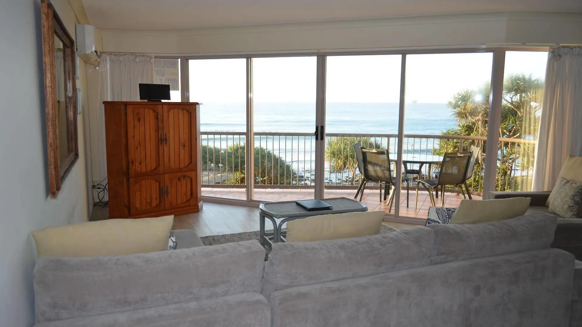 Cerulean Apartments Caloundra 4*,  Australia